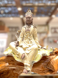 Guanyin - Peaceful with Lotus