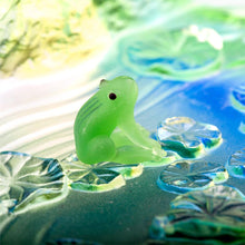 An Idyllic Song (Friendship, Peaceful) - Frogs Figurine
